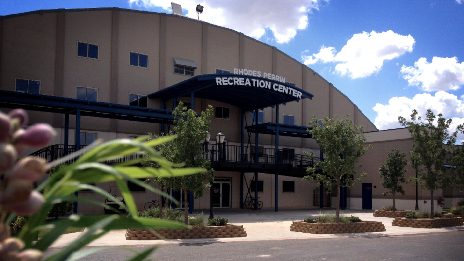 photo of the exterior of the Rhodes Perrin Recreation Center