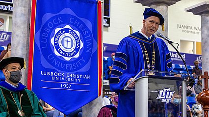 President McDowell speaks in Opening Chapel