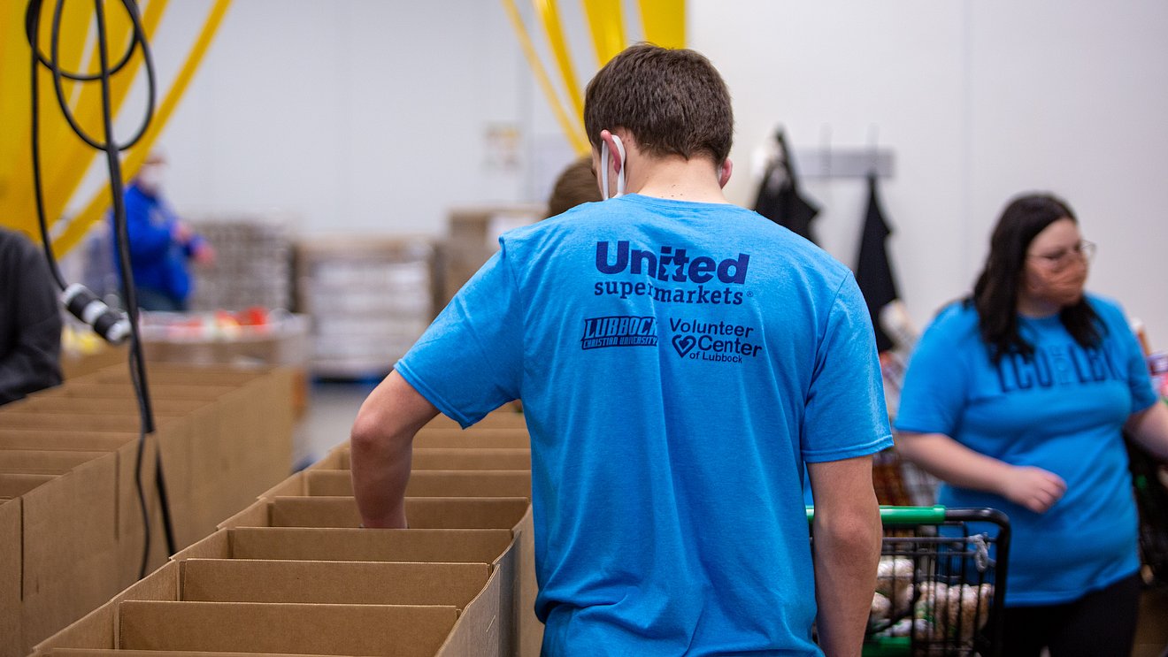 LCU students serve during "LCU for LBK"