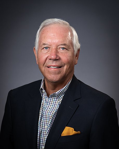Profile photo of R.L. Richards