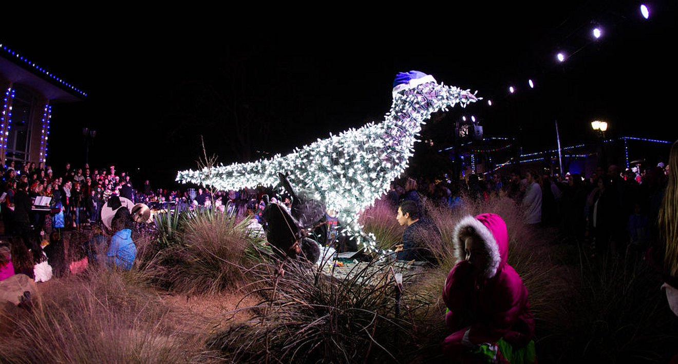 Lighting of the LCU bronze chap statue for Big Blue Christmas