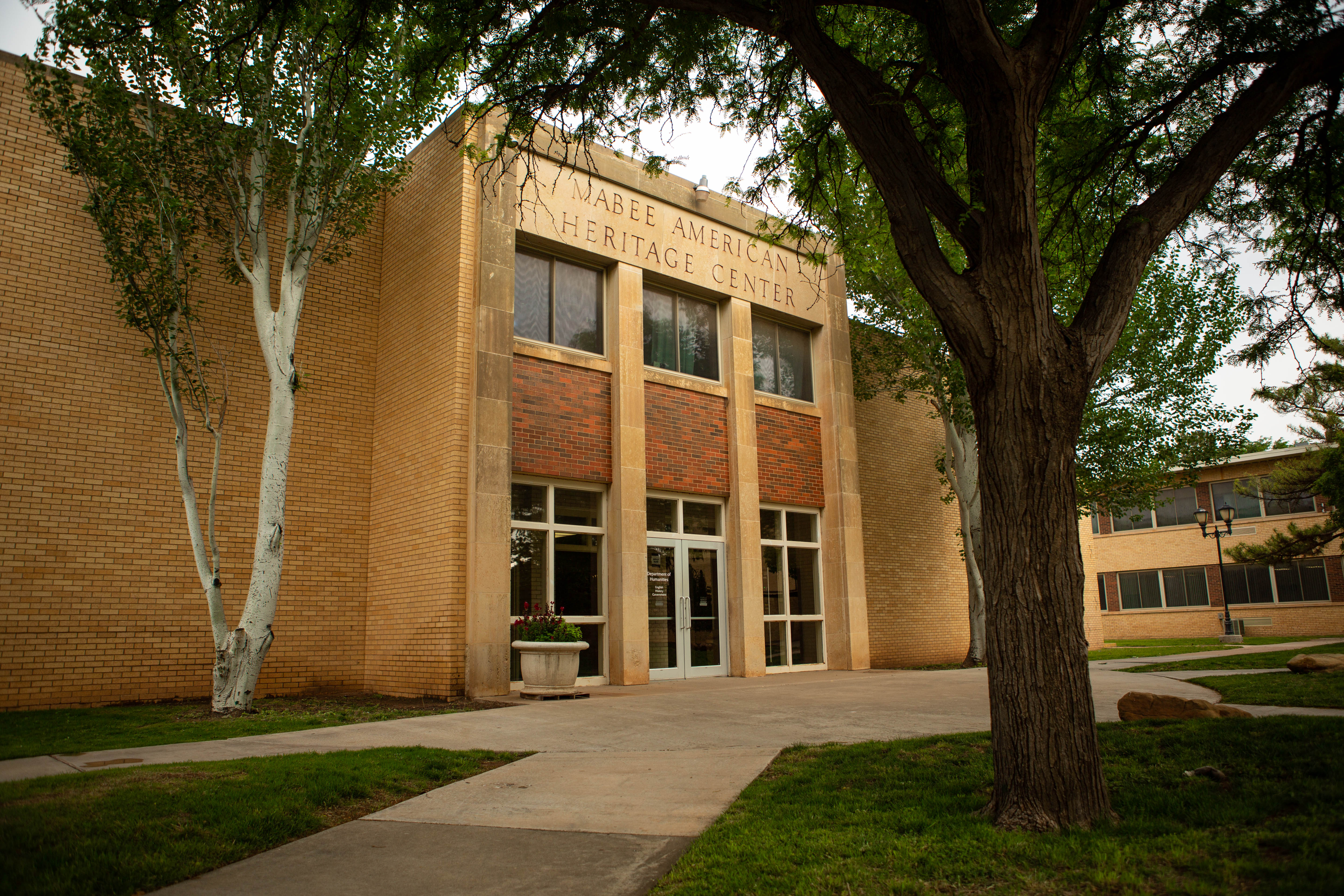 Mabee American Heritage Building