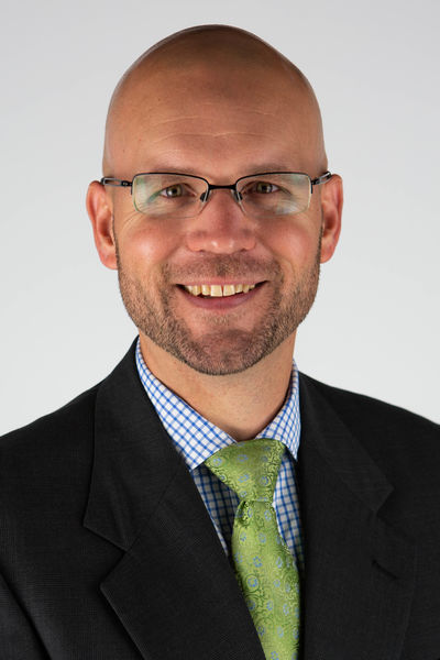 faculty headshot of Dr. Ryan S. Smith